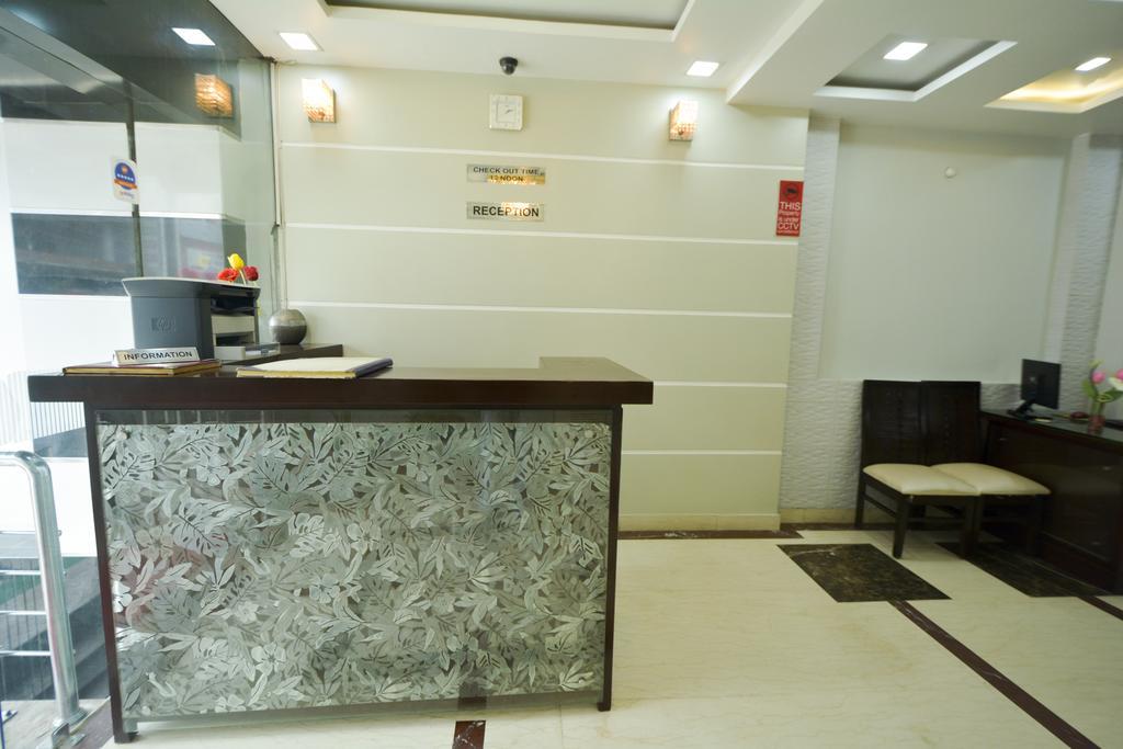 Hotel Central Residency Varanasi Exterior foto