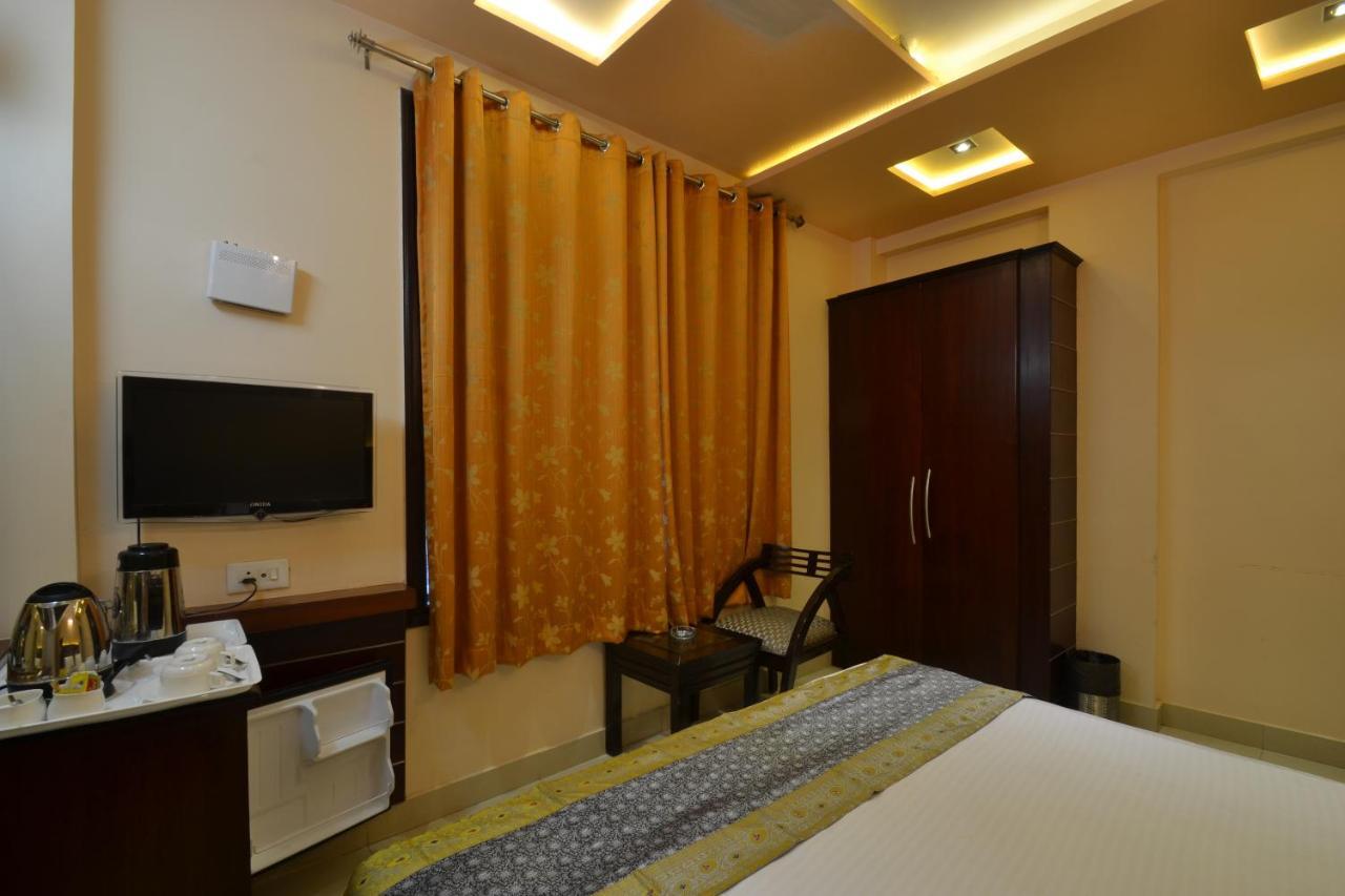 Hotel Central Residency Varanasi Exterior foto